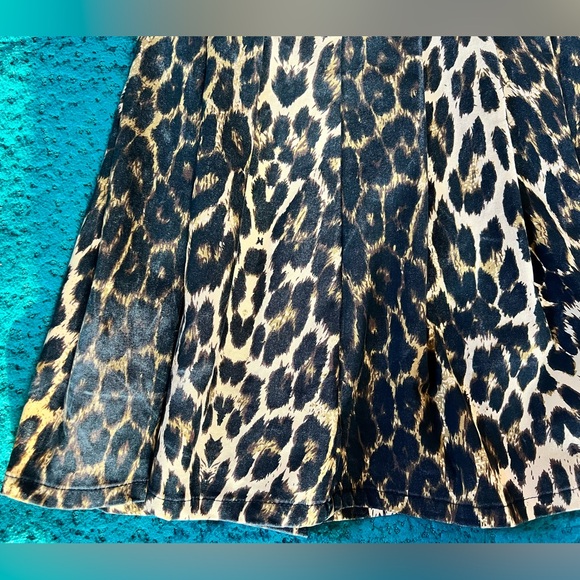 Killstar - Savage Mini Skirt - Leopard Print (Medium) NWOT - Picture 9 of 13